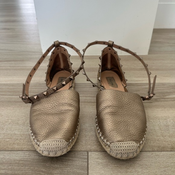 Valentino Metallic Brown Leather Rockstud Ankle Wrap Espadrille Flat Sandal - Picture 5 of 8
